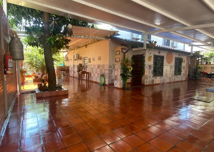 Hotel Solares